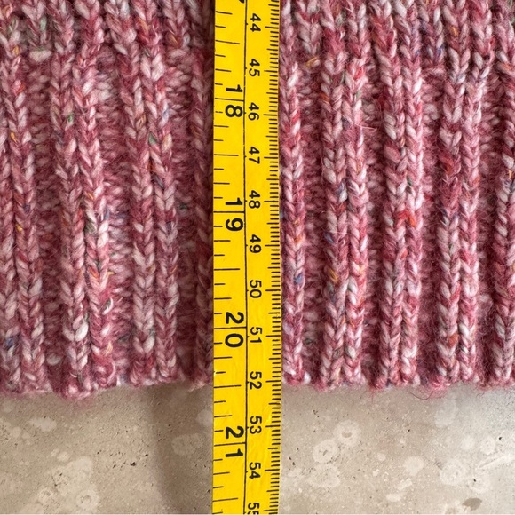 CAbi 4411 Red V Neck Liftoff Pullover Sweater Long Sleeve Womens Size S - Picture 11 of 14